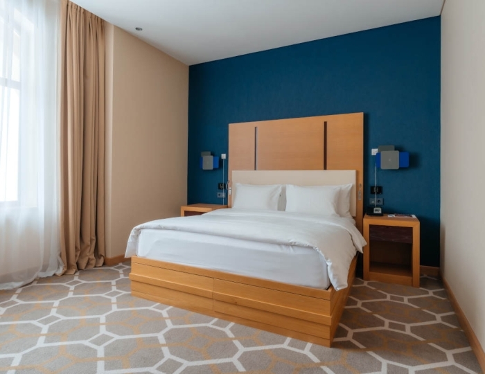 Супериор Кинг с видом на горы для людей с ограниченными возможностями - Отель Novotel Resort and Spa Krasnaya Polyana / Новотель Резорт и Спа Красная Поляна