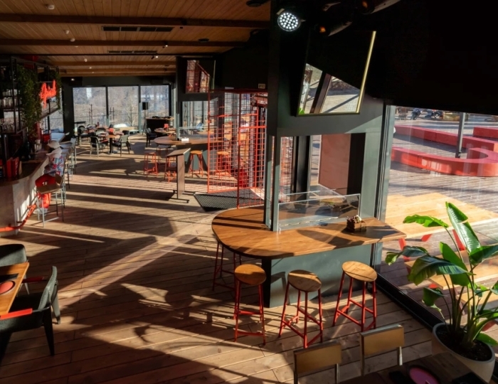 Après Ski Бар - Отель Novotel Resort and Spa Krasnaya Polyana / Новотель Резорт и Спа Красная Поляна