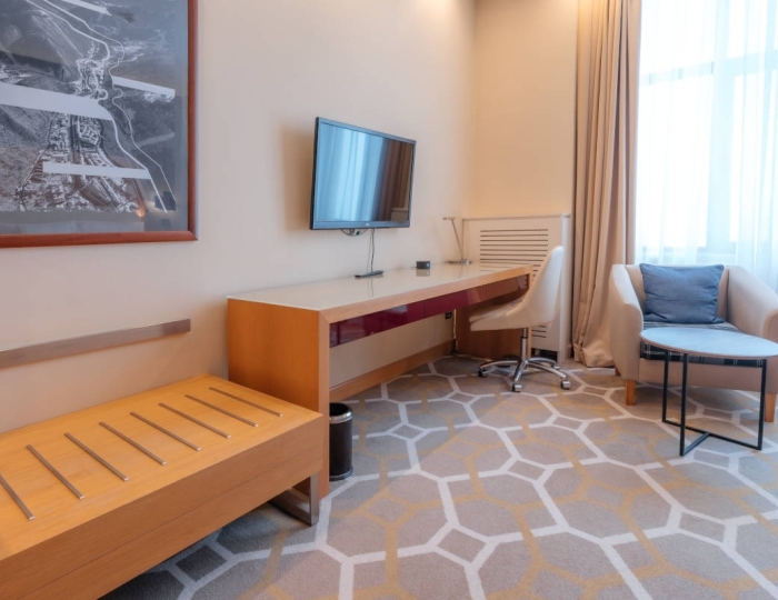 Супериор Кинг с боковым видом на горы - Отель Novotel Resort and Spa Krasnaya Polyana / Новотель Резорт и Спа Красная Поляна